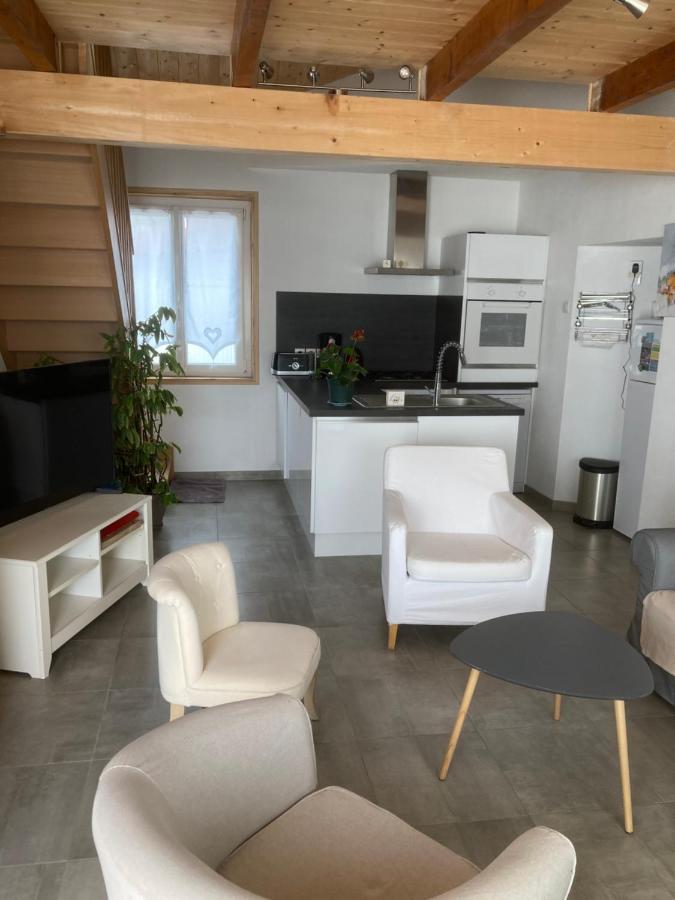 Maisonnette Centre Bourg De L'epine Holiday home L'Epine (Vendee)